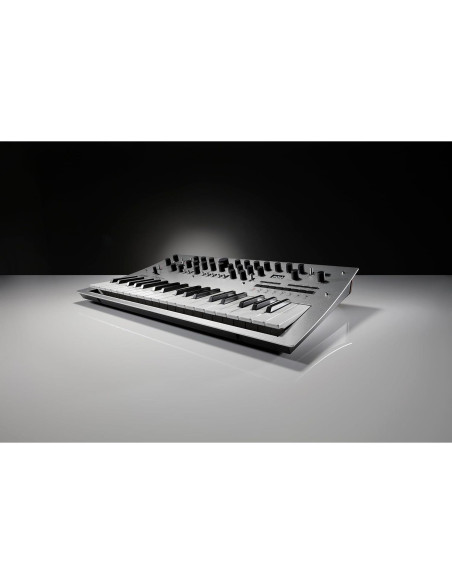 Korg Minilogue Sintetizador Analógico 37 Teclas 4 Voces