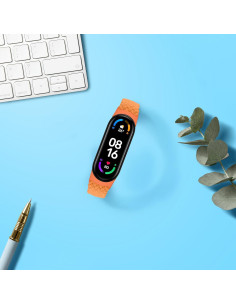 Correa de Nylon kwmobile para Xiaomi Mi Band 8 y 9 - Naranja 2