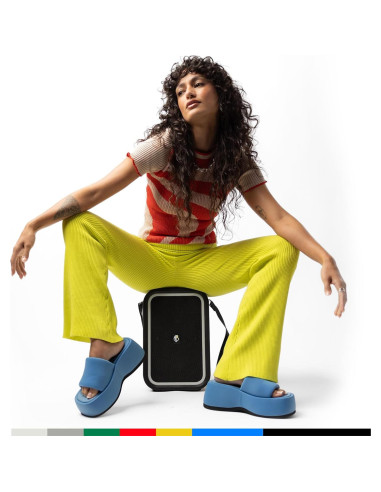 Altavoz Bluetooth Skullcandy Stomp - Impermeable IPX7 12h