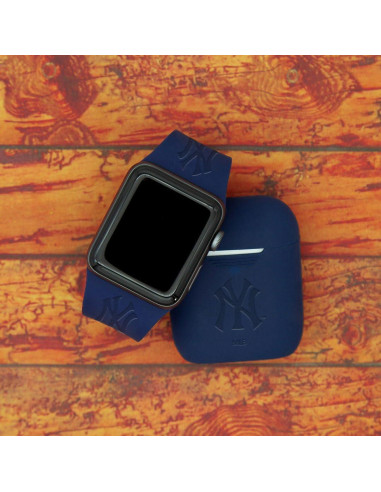 Combo Grabado Game Time Yankees para Apple Watch y AirPods