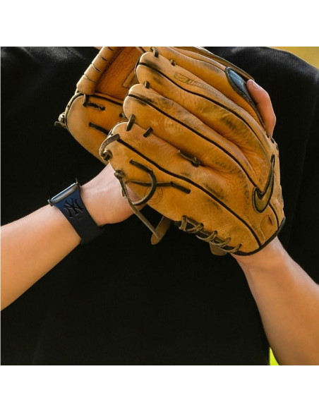 Combo Grabado Game Time Yankees para Apple Watch y AirPods