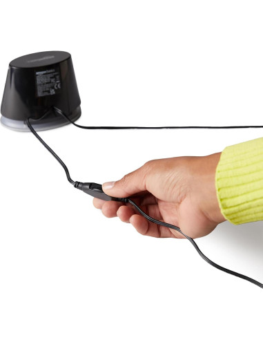 Altavoces Estéreo 2.0 Amazon Basics para PC USB Negro