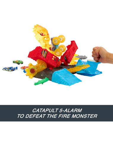 Playset Camiones Monstruo Hot Wheels 5-Alarm 1:64 con 2 Coches