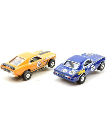 Set de Carreras a Escala HO Auto World Mustang y Camaro