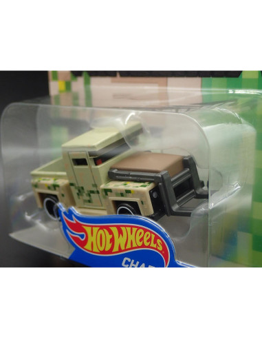 Auto de Personaje Golem de Hierro Hot Wheels Minecraft 1:64