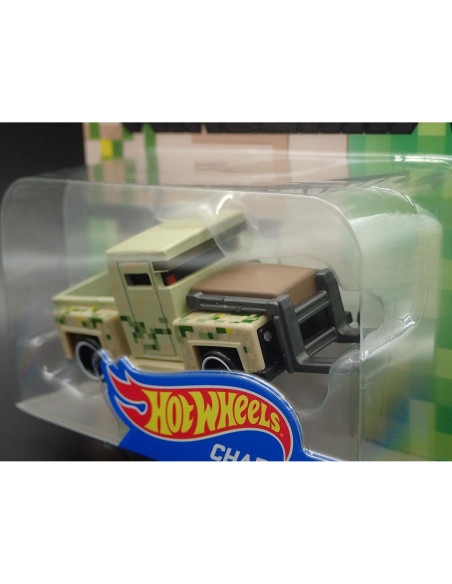Auto de Personaje Golem de Hierro Hot Wheels Minecraft 1:64