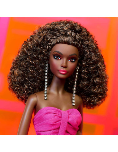 Muñeca Barbie Colección Rosa con Vestido Largo Fucsia HBX96