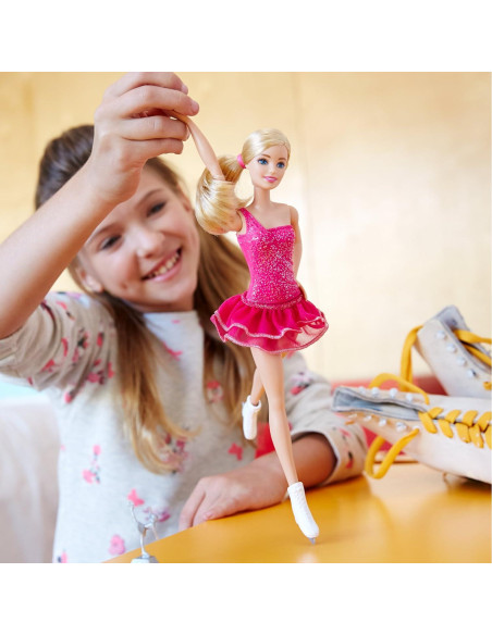 Muñeca Barbie Patinadora Profesional con Trofeo - Mattel