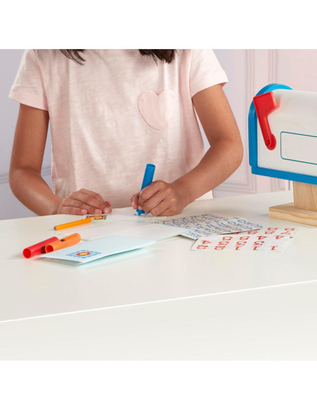 Buzón de Madera Melissa & Doug con Cartas Reutilizables