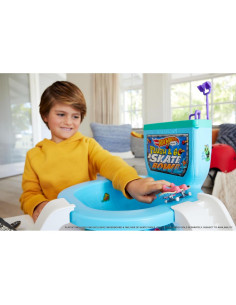 Paquete de Patinaje Flush & Go Hot Wheels + 4 Fingerboards 2