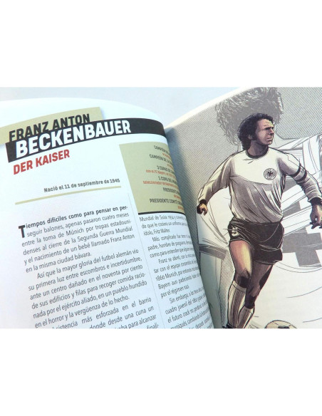 100 genios del balón / 100 Soccer Geniuses (De Ninos a Cracks) (Spanish Edition)