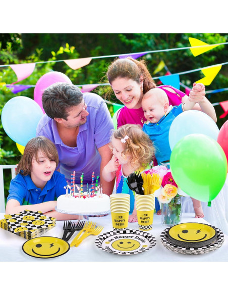 Juego de Vajilla 144 Piezas Kochorie Fiesta Carita Sonriente