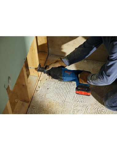 Sierra Recíproca Bosch 18V CRS180B Mango en D 2,86 cm