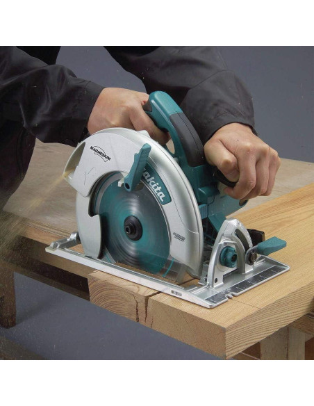 Sierra Circular Makita 5008MGA 20.96 cm con Freno Eléctrico
