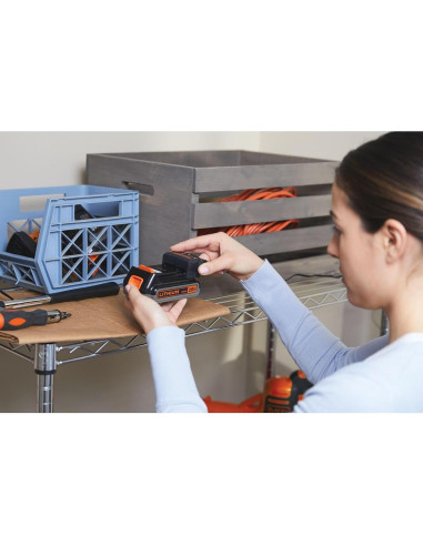 Aspiradora Inalámbrica BLACK+DECKER BSV2020P para Mascotas 20V