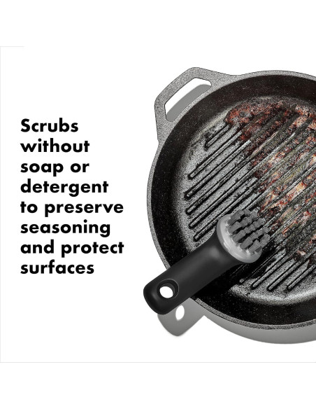 Cepillo de Hierro Fundido OXO Good Grips 13.78x11.18cm