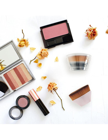 BEAHOT Brocha de Maquillaje Kabuki 4 Piezas con Estuche