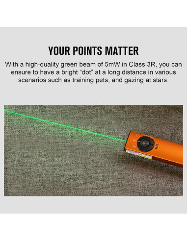 Linterna EDC OLIGHT Arkfeld Pro Recargable 1300 Lúmenes