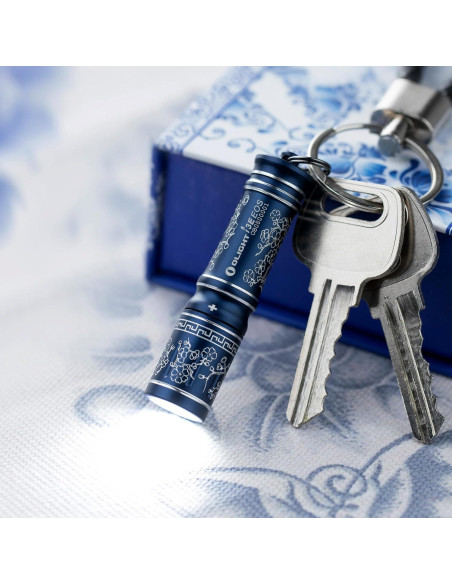 Linterna EDC OLIGHT i3E AAA 90 Lúmenes Mini Portátil Azul