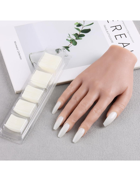 Mano de práctica de silicona Sotong con 100 consejos de uñas