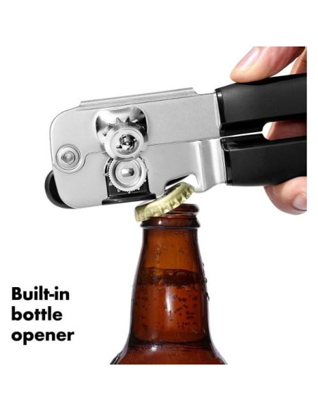 Abrelatas Manual OXO Good Grips con Mango Suave y Abridor de Botellas