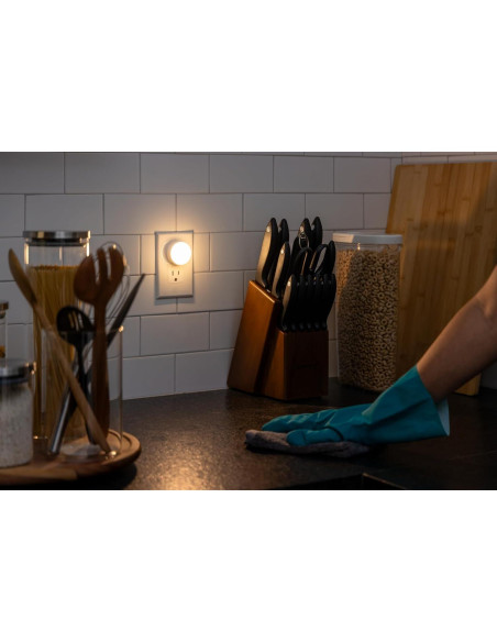 Luces de Noche LED GLO Dot Enchufables, Sensor Crepúsculo, 6 Pzas