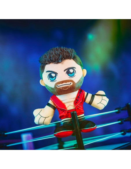 Peluche Kuricha L.A. Knight 20 cm WWE - Juguete Suave Chibi
