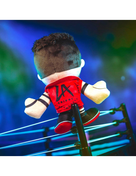 Peluche Kuricha L.A. Knight 20 cm WWE - Juguete Suave Chibi