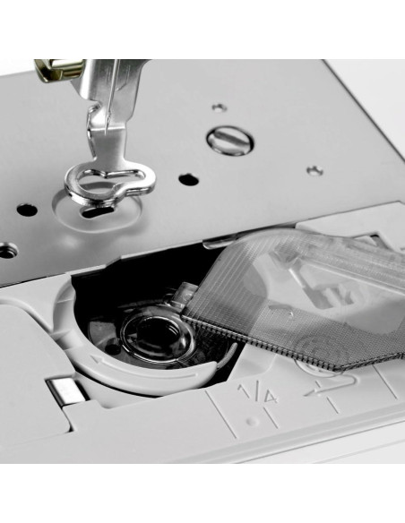 Máquina de Bordado Brother NQ1700E 15.24x25.4cm Inalámbrica