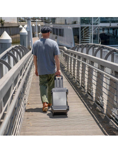 Estuche Duro Pelican Vault V525 para Cámara y Equipo