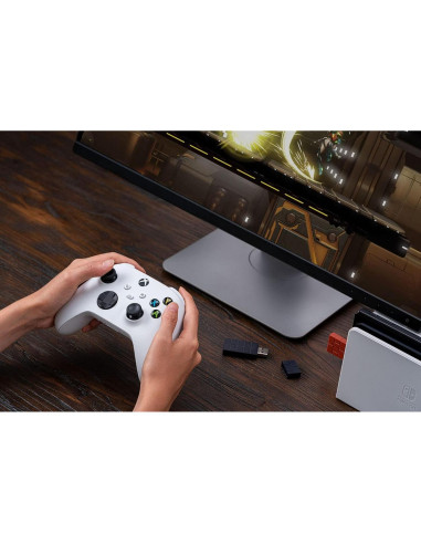 Adaptador USB Inalámbrico 8BitDo 2 para Switch y PC - Negro