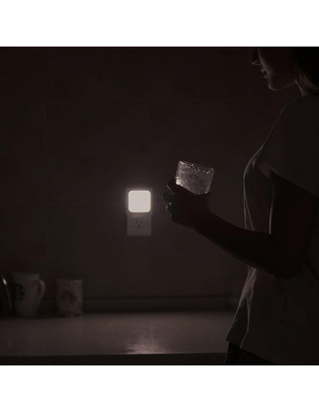 VINTAR Paquete de 4 Luces Nocturnas LED Enchufables con Sensor