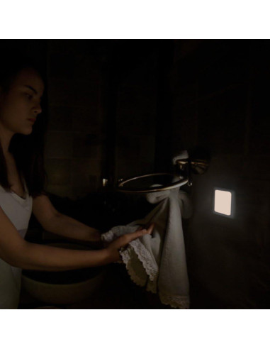 VINTAR Paquete de 4 Luces Nocturnas LED Enchufables con Sensor