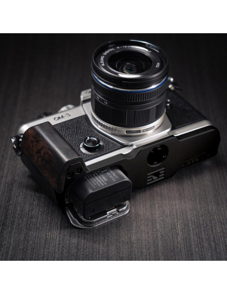Mango de cámara en L Iborrys para OM System OM-3 madera negra