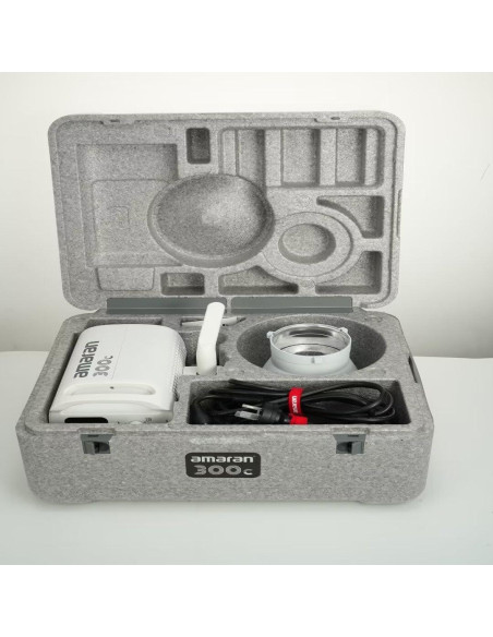 Aputure Amaran 300c Luz LED RGBWW 300W Montaje Bowens