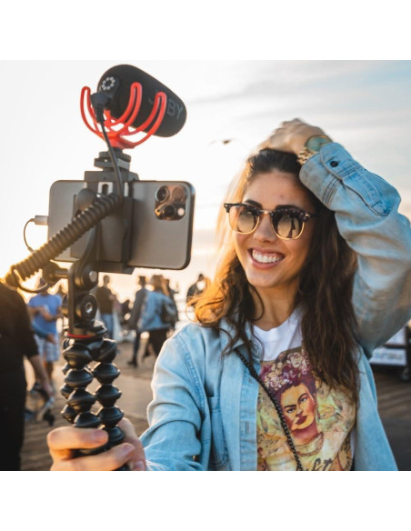 Kit de Vlogging Móvil Avanzado JOBY GorillaPod con Micrófono y Luz LED
