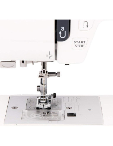 Máquina de Coser Computarizada Janome JW8100 con 100 Puntadas y Accesorios