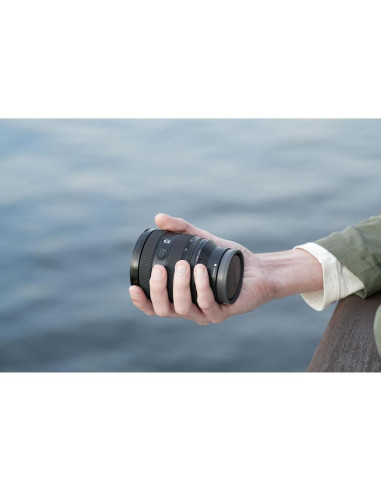 Lente Sony FE 20-70mm f/4 G + Kit de Filtros 72mm + Funda