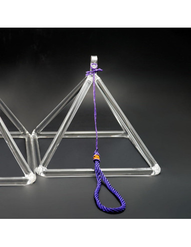 Pirámide de Canto de Cristal Hye-eun 20.32 cm Cuarzo Puro