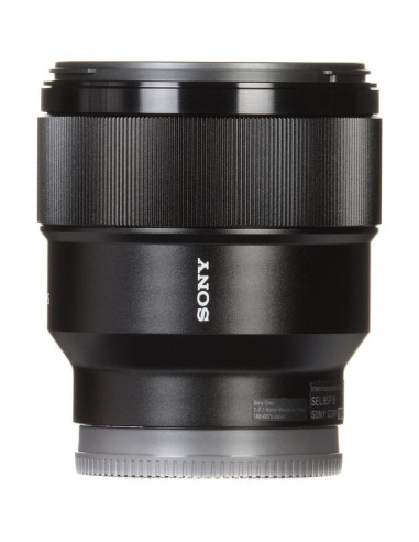 Lente Sony FE 85mm f/1.8 + Kit de Filtros y Limpieza