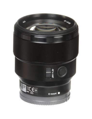 Lente Sony FE 85mm f/1.8 + Kit de Filtros y Limpieza