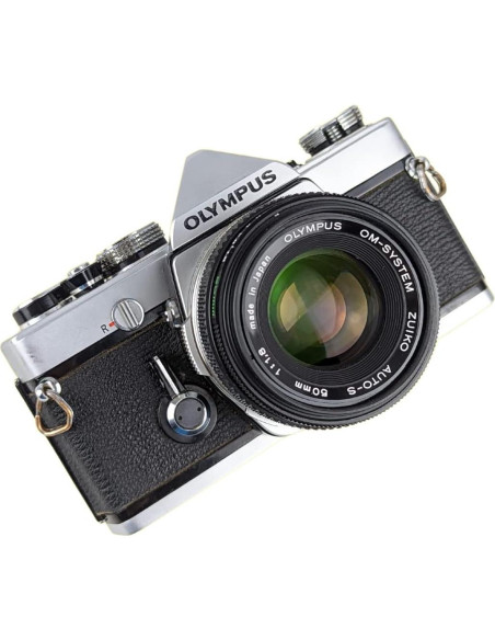 Cámara SLR Olympus OM-1 35mm con lente 50mm f/1.8 Renovada