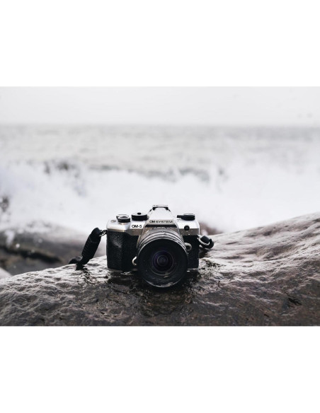 Cámara sin Espejo OM SYSTEM OM-5 Mark II Plateada con Lente 12-45mm