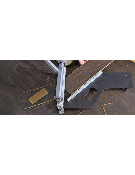 Cortadora de Suelos MARSHALLTOWN 33 cm - Vinilo, Laminado, Madera