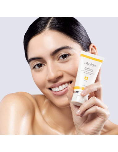 Crema de Manos Iluminadora Sanitas Skincare 48g Vitamina C