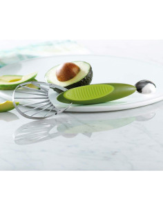 Cortador de Aguacate 2-en-1 Trudeau Verde Ergonómico 2