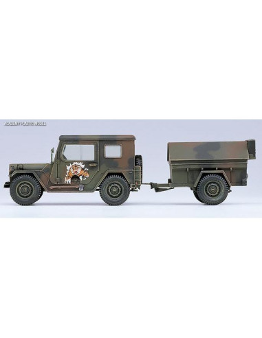 Kit de Modelo Militar Academy M151A2 Hard Top 1:35 con Remolque