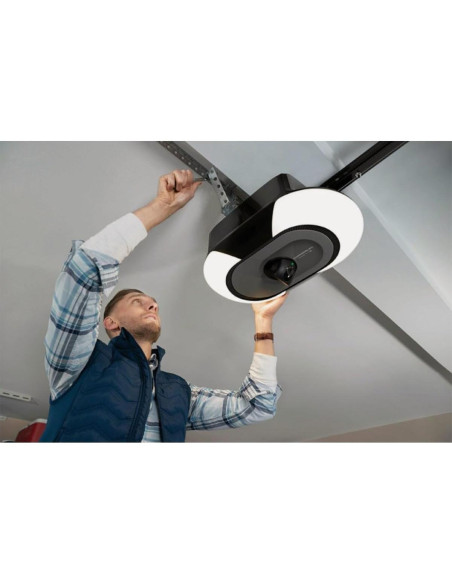 Abridor de Puerta de Garaje Inteligente Chamberlain B6753T - Control por Smartphone, Cámara y LED