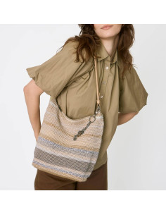 Bolsa Hobo The Sak Sequoia Crochet Vegana 35.5x11.4x30.5cm 2