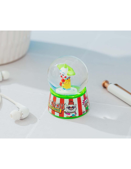 Mini Globo de Nieve Killer Klowns - Silver Buffalo 7.62 cm